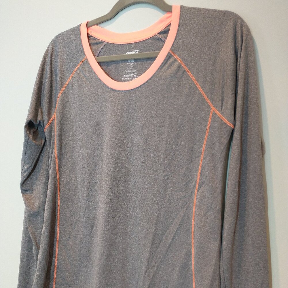 NWOT Avia Sport Shirt Size M